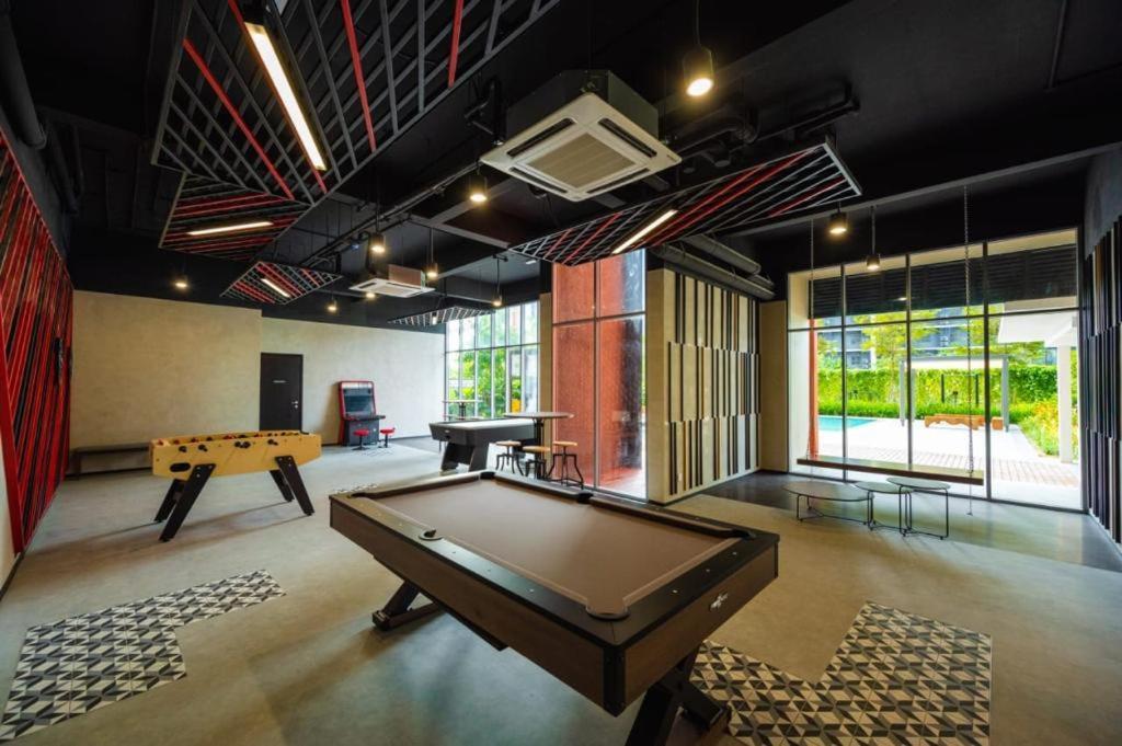 Family Gravit 8 , Ashino Apartment Klang
